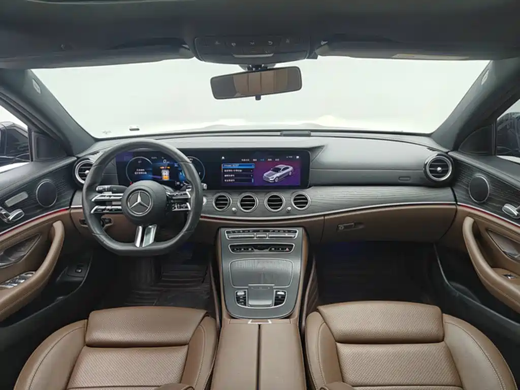 Mercedes-Benz E-Class 2021 — фото 11