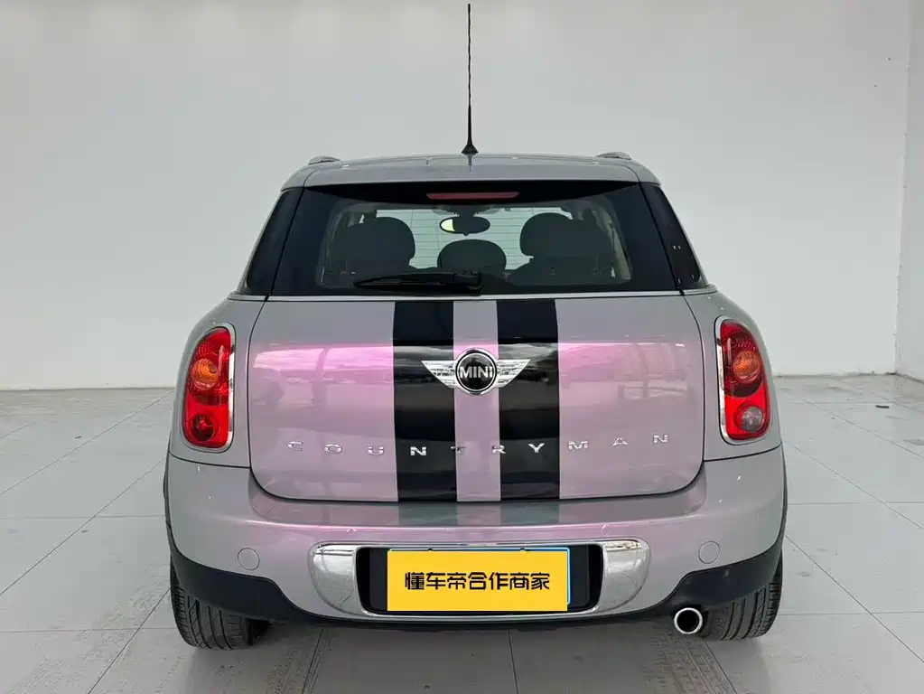 MINI Countryman 2016 — фото 16
