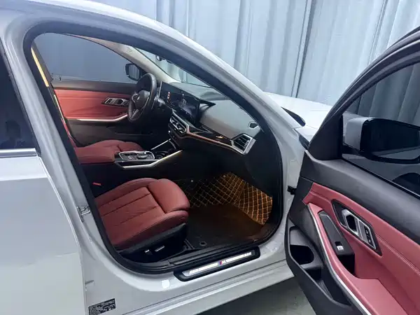 BMW 3 Series 2023