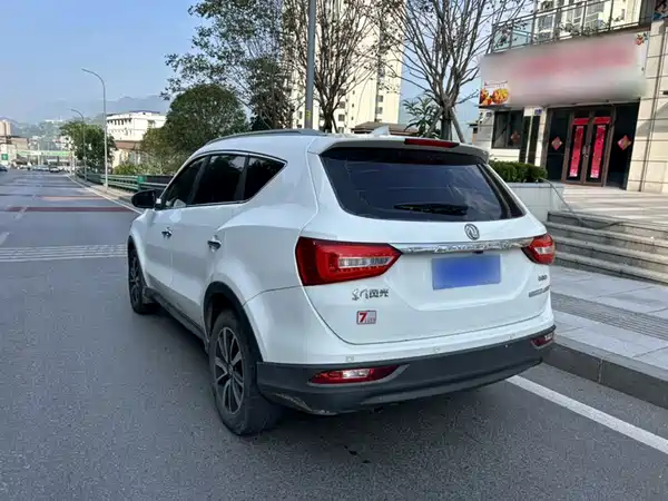 Dongfeng Scenery 580 2017