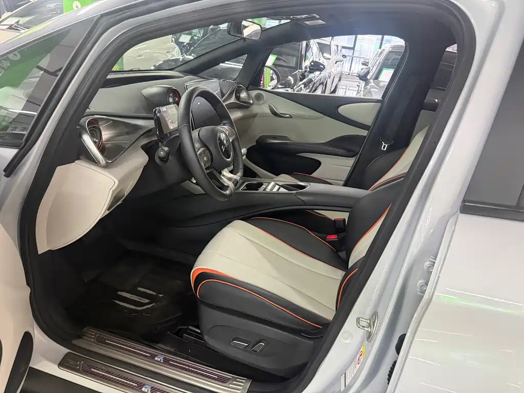BYD Dolphin 2022 — фото 14