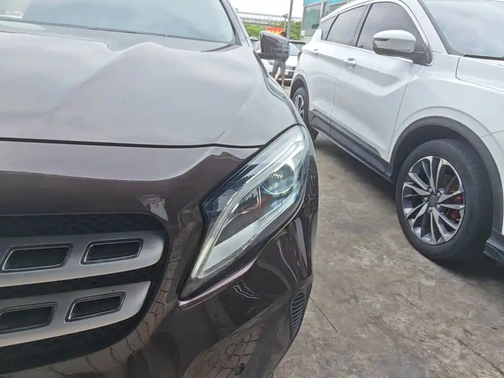 Mercedes-Benz GLA 2017 — фото 18