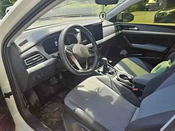 Volkswagen Lavida 2025