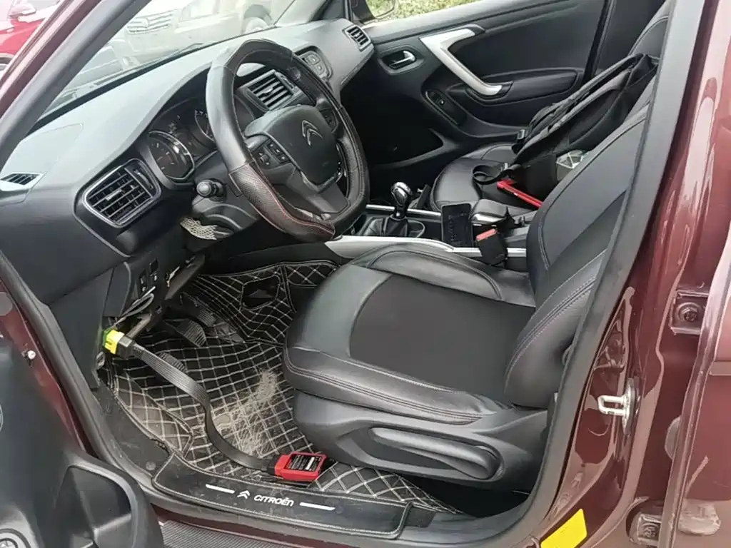 Citroen C3-XR 2016 — фото 15