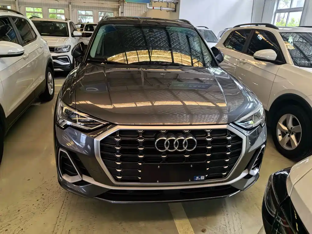 Audi Q3 2022