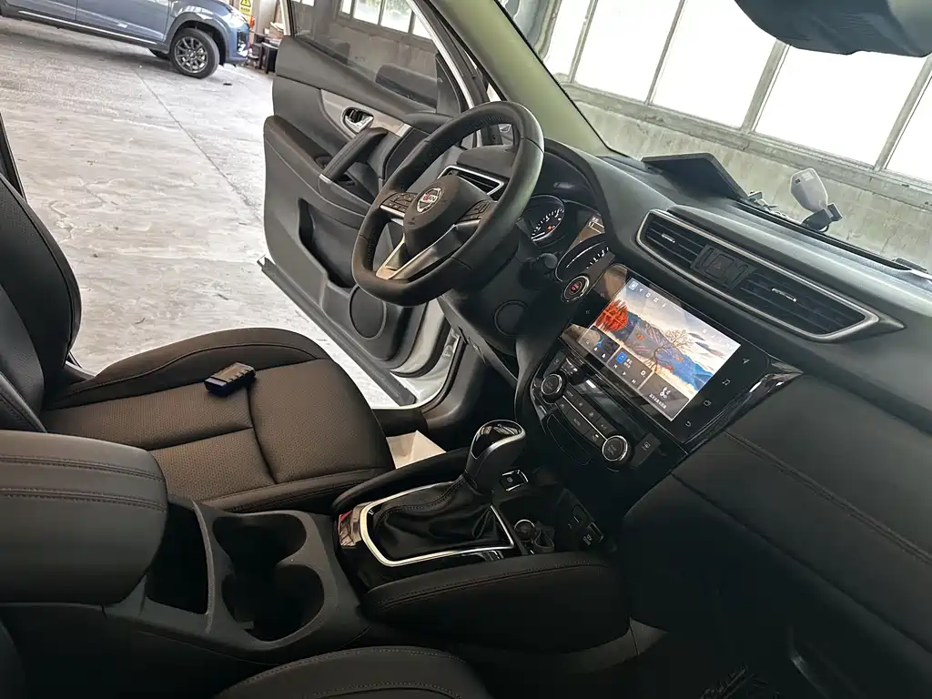 Nissan Qashqai 2023 — фото 13