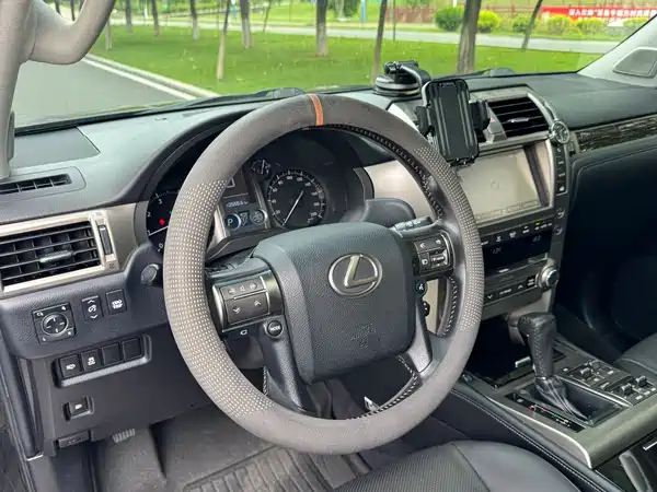 Lexus GX 2018