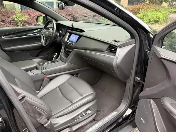 Cadillac XT5 2021