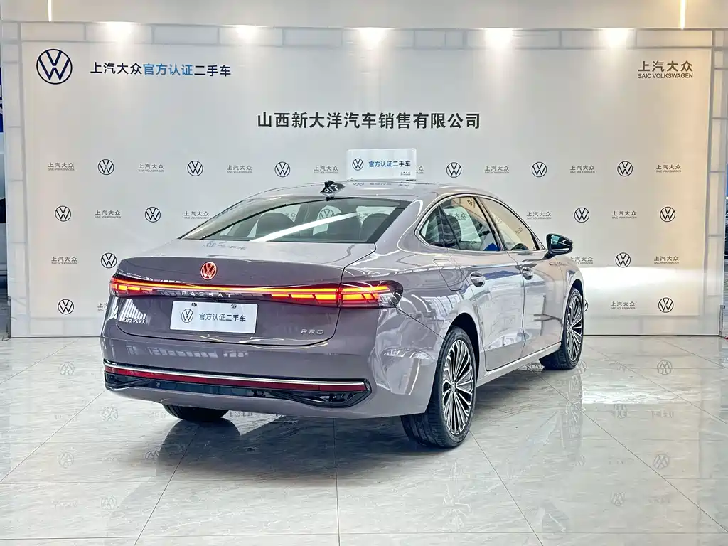 Volkswagen Passat 2024 — фото 16