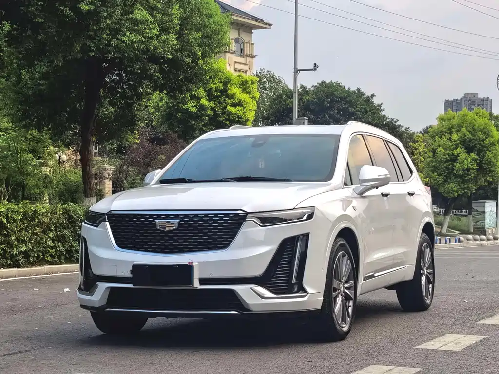 Cadillac XT6 2020 — фото 1