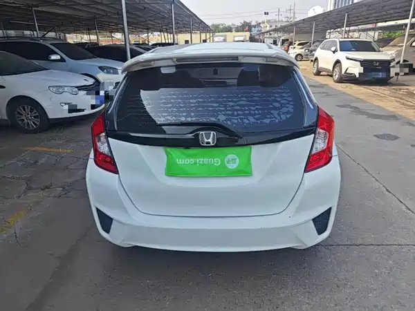 Honda Fit 2015