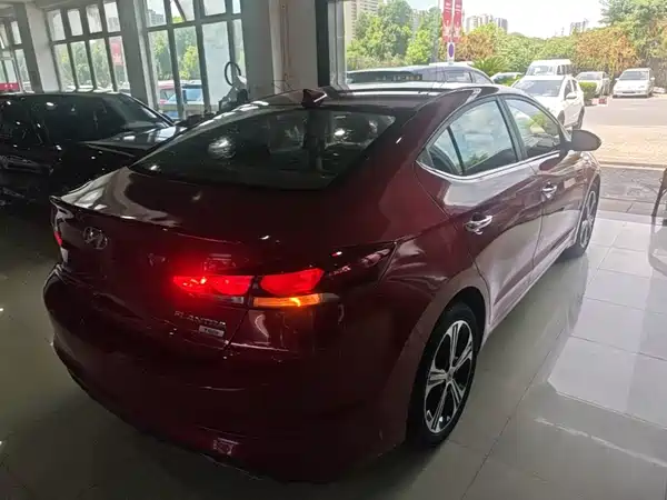 Hyundai Celesta 2018