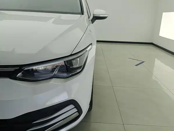 Volkswagen Golf 2024