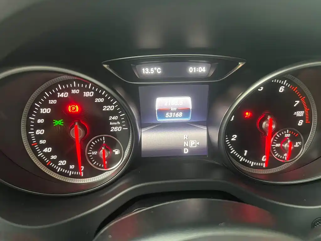 Mercedes-Benz GLA 2019 — фото 15