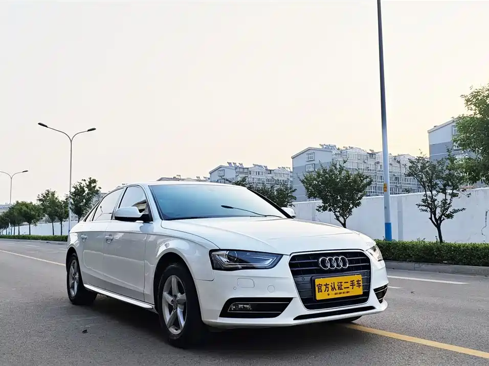Audi A4L 2013 — фото 18