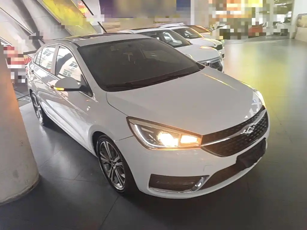Chery Arrizo 5 2016
