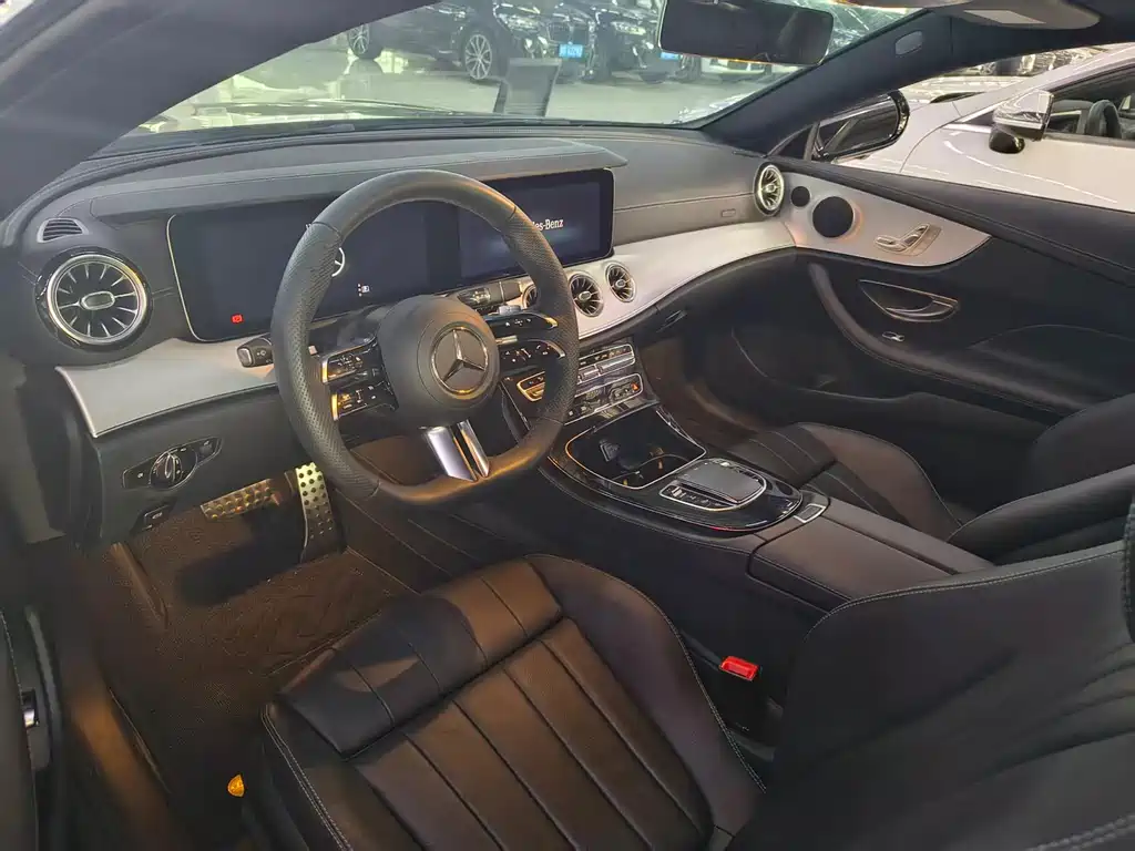 Mercedes-Benz E-Class 2023