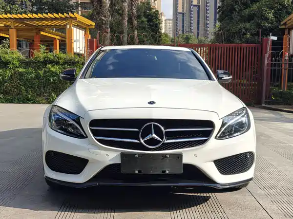 Mercedes-Benz C-Class 2018