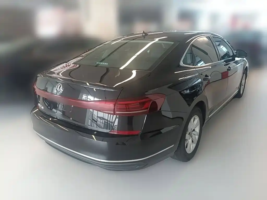 Volkswagen Passat 2025 — фото 12