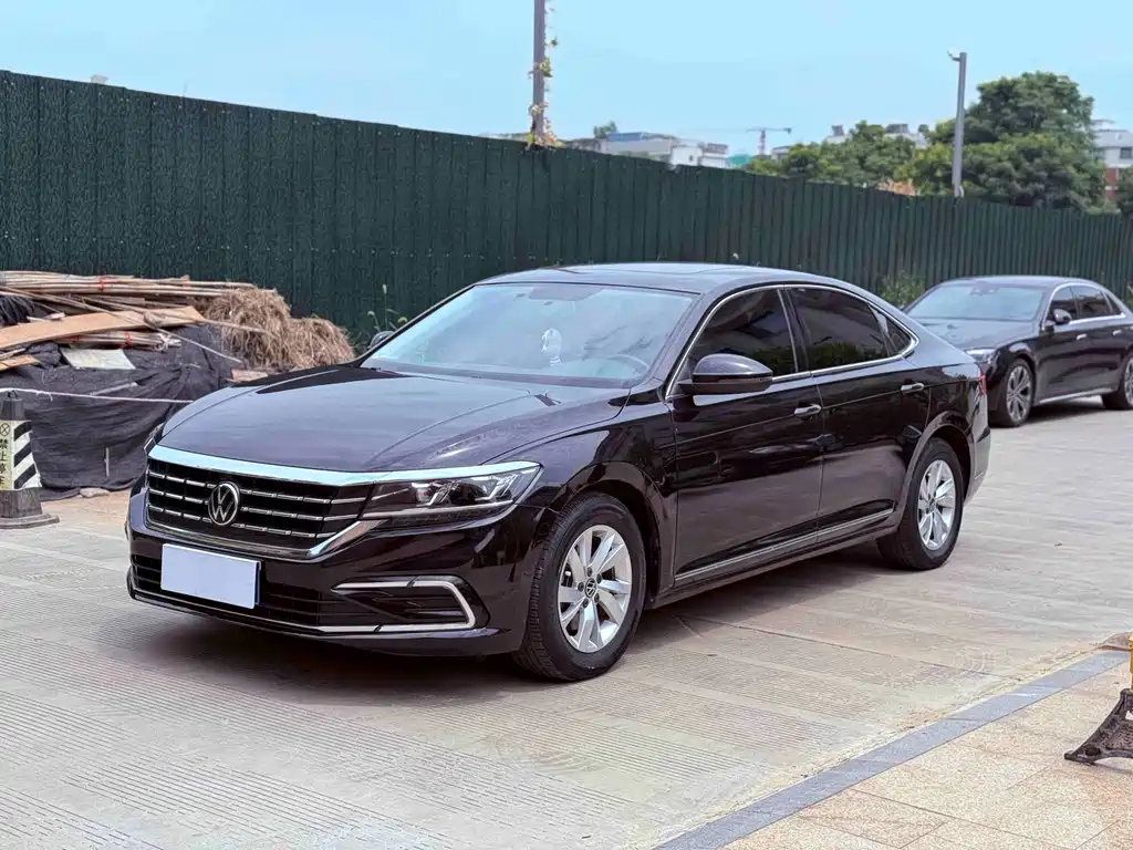 Volkswagen Passat 2021