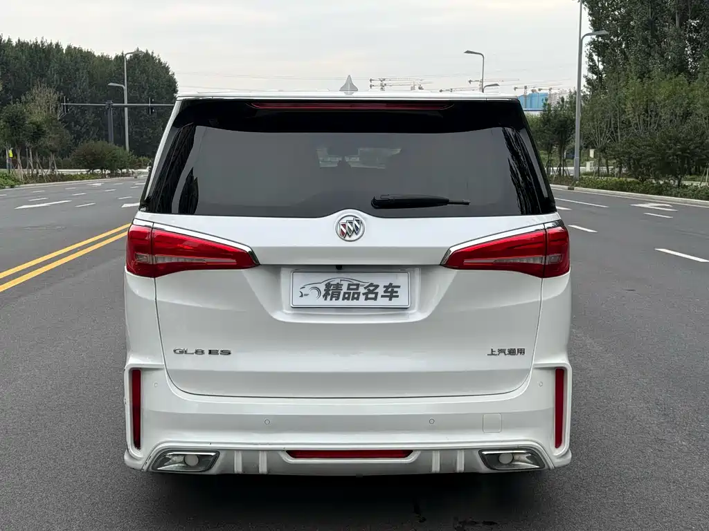 Buick GL8 2020 — фото 9
