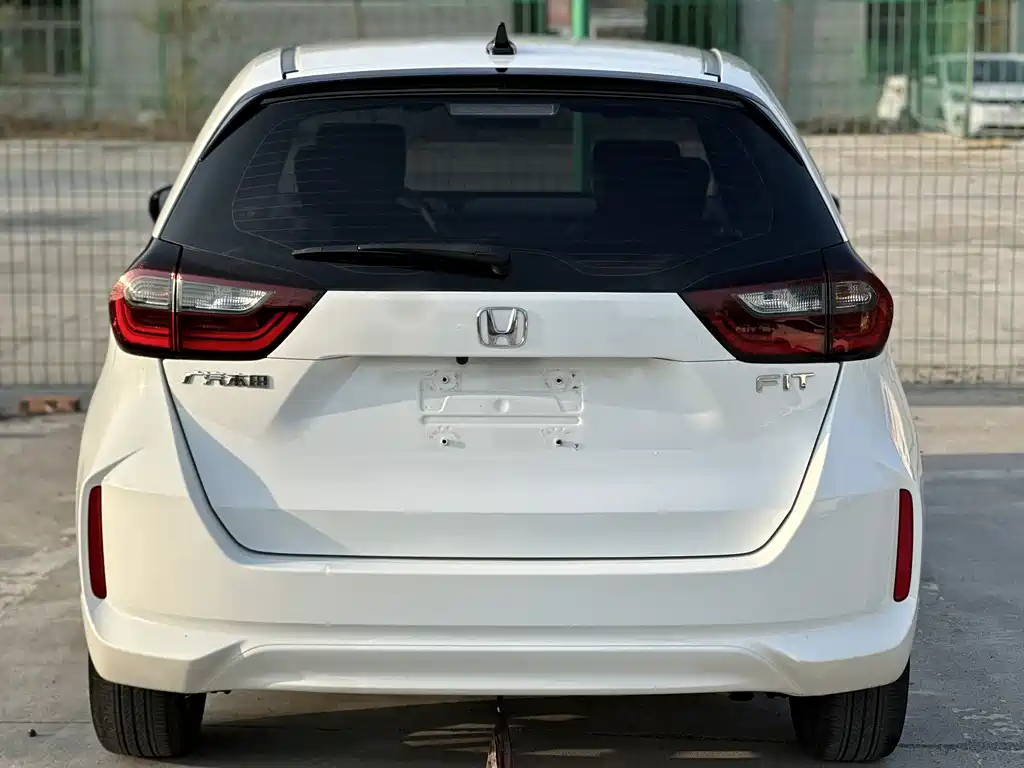 Honda Fit 2023 — фото 8