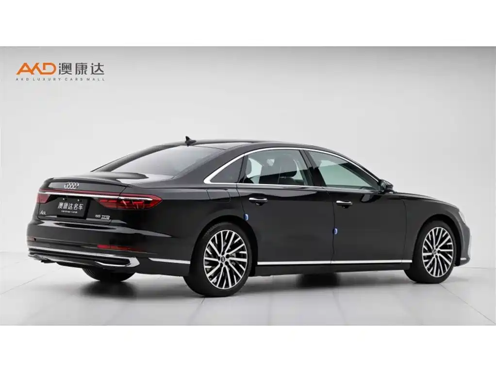 Audi A8 2024