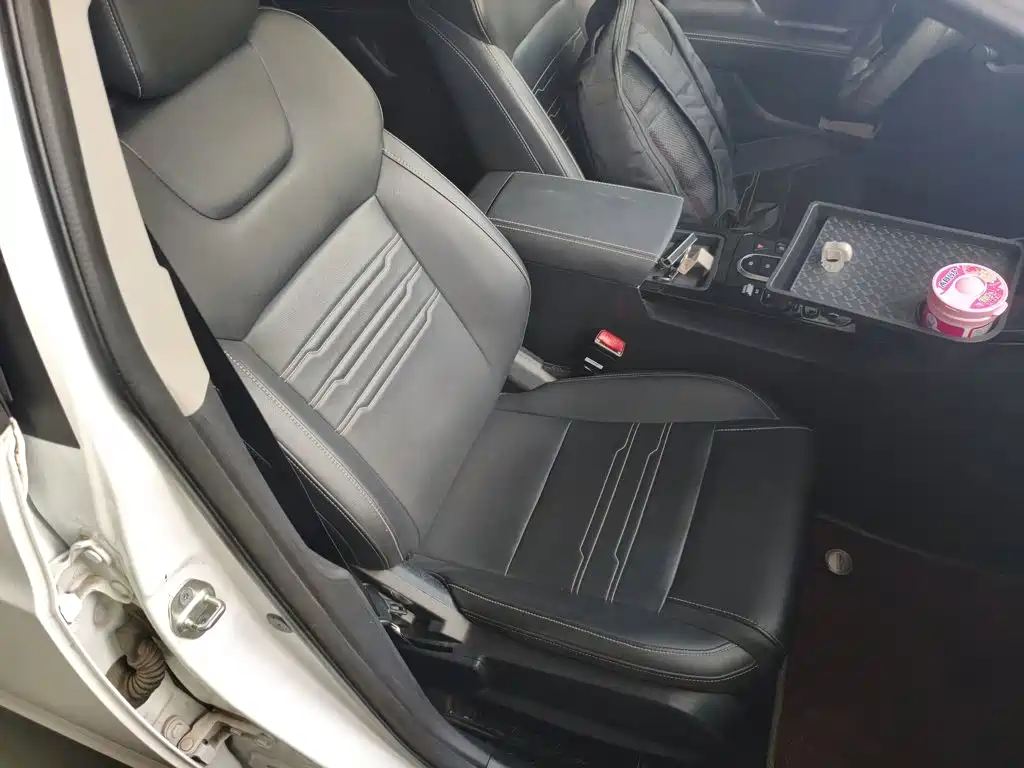 BYD Qin NEV 2022 — фото 25