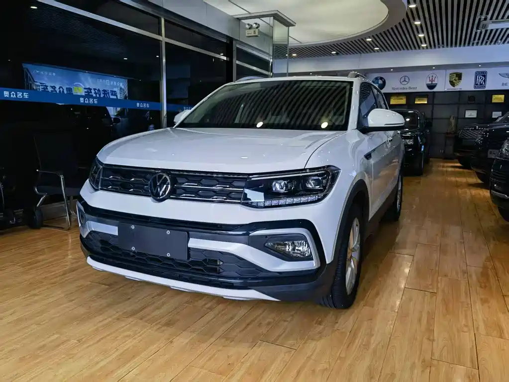 Volkswagen T-Cross 2023