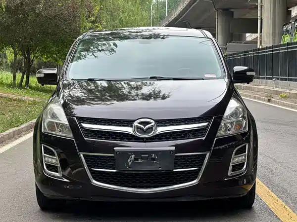 Mazda 8 2016