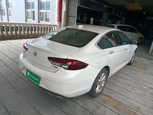 Buick Regal 2024