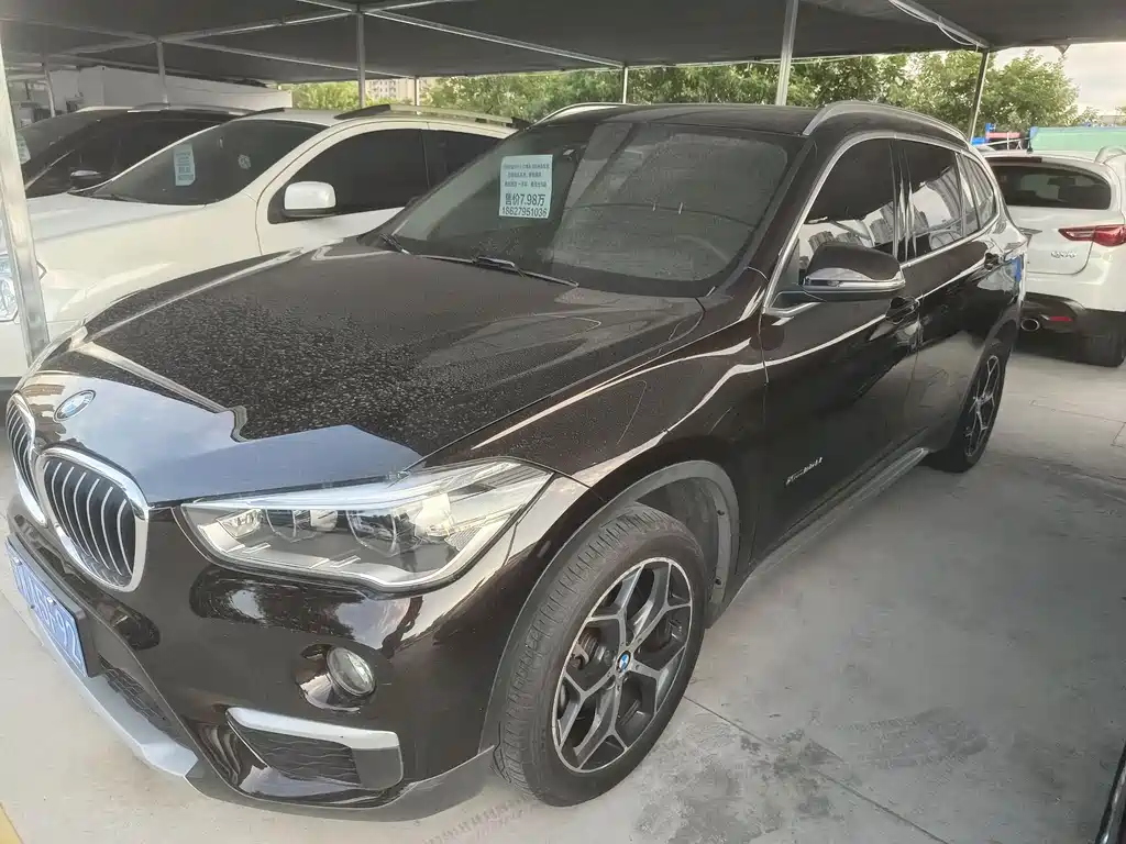 BMW X1 2017 — фото 1