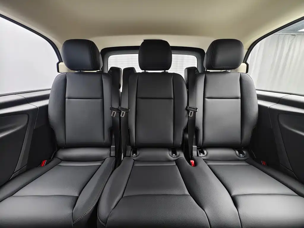 Mercedes-Benz Vito 2023 — фото 20