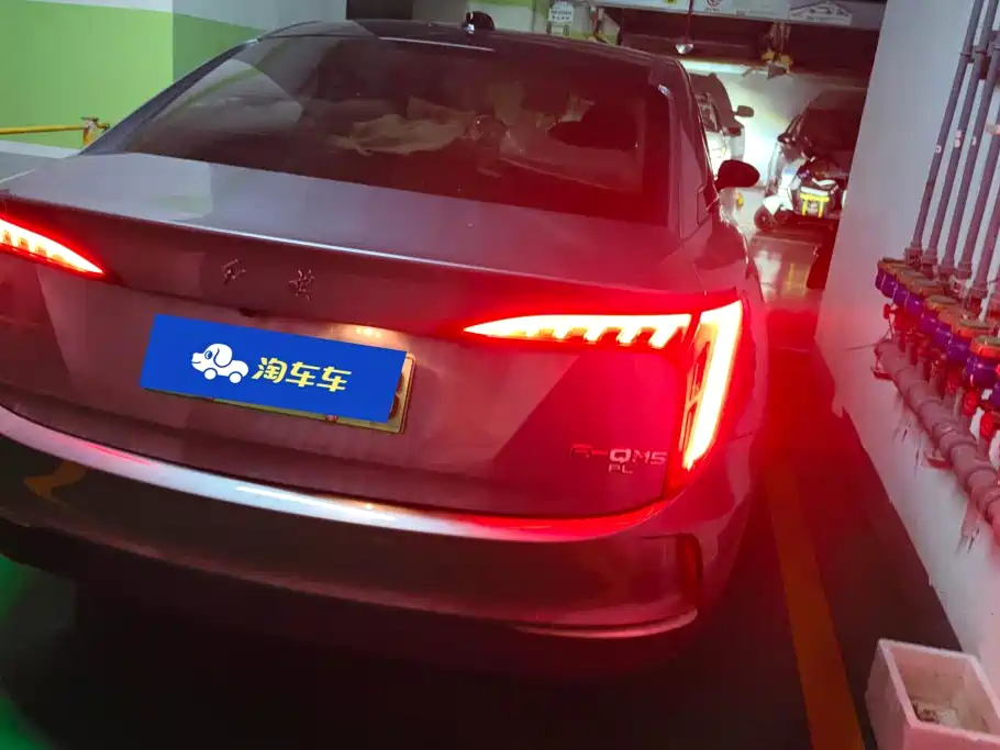 Hongqi E-QM5 2023 — фото 3