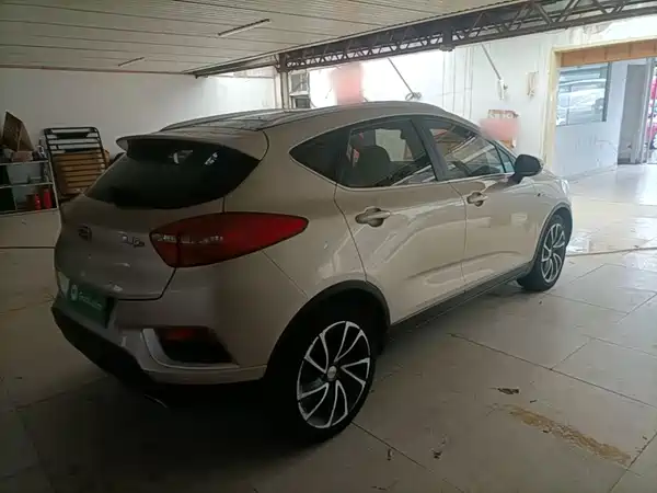 Geely Emgrand GS 2018