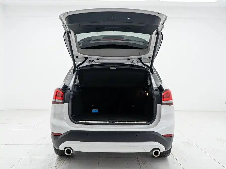 BMW X1 2021 — фото 14