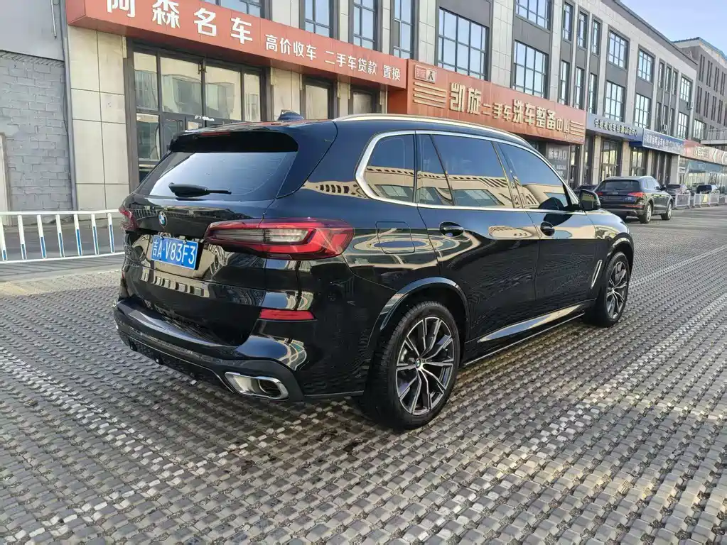 BMW X5 2023 — фото 9