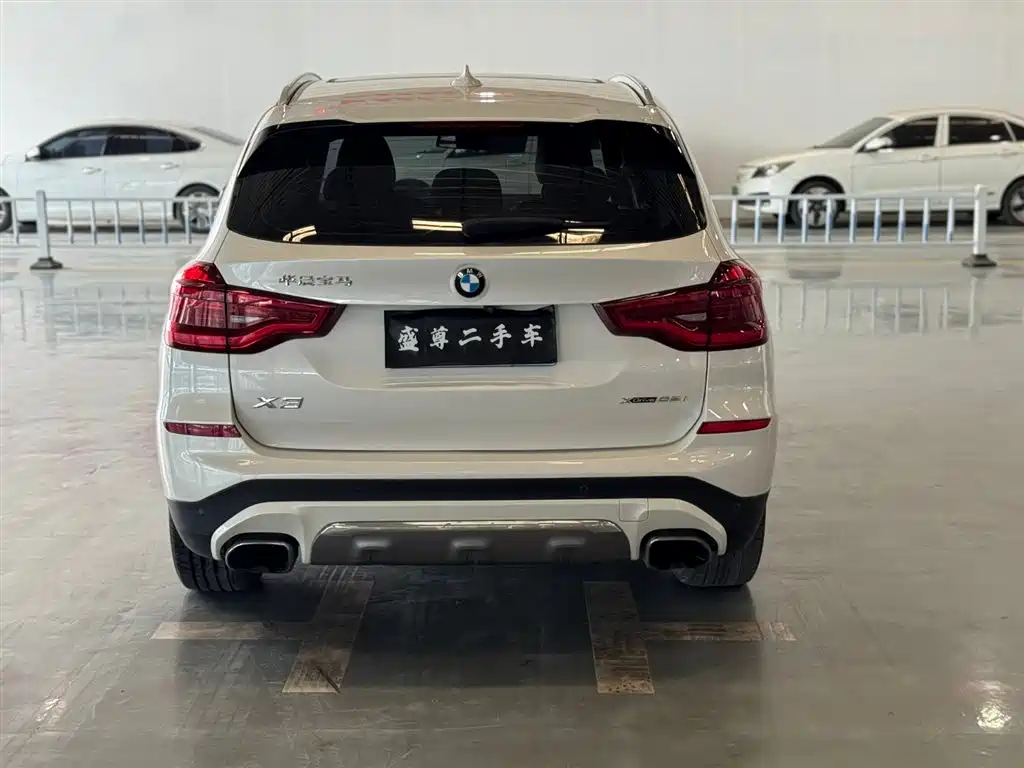 BMW X3 2018 — фото 6