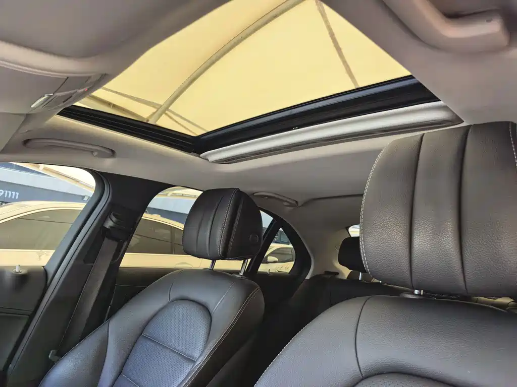 Mercedes-Benz C-Class 2021 — фото 10