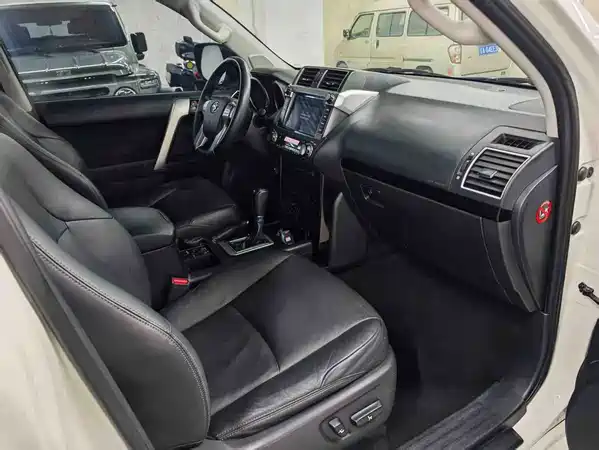 Toyota Prado 2017