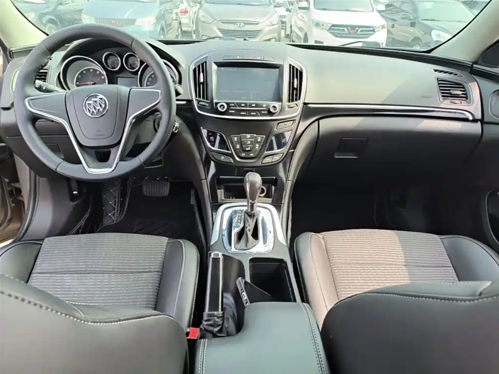 Buick Regal 2015 — фото 14