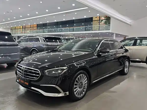 Mercedes-Benz E-Class 2023