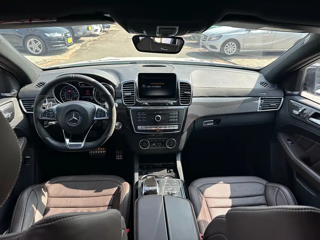 Mercedes-Benz GLE Coupe AMG 2016 — фото 11
