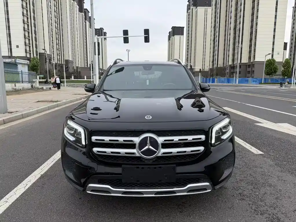 Mercedes-Benz GLB 2022 — фото 2