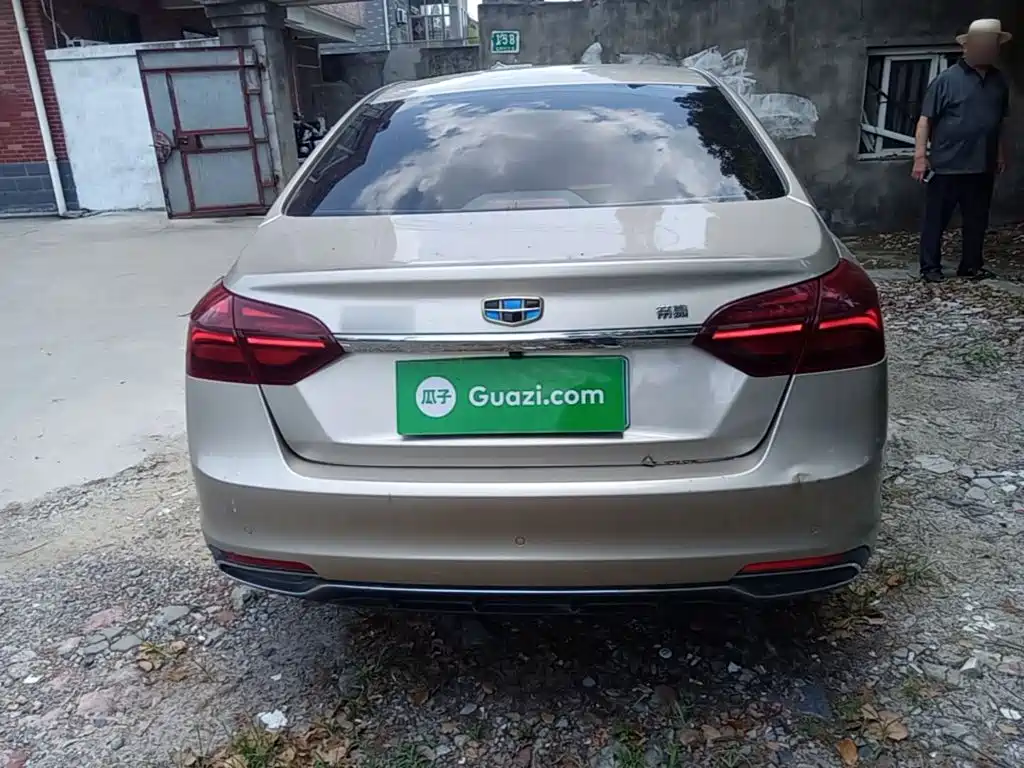 Geely Emgrand 2019