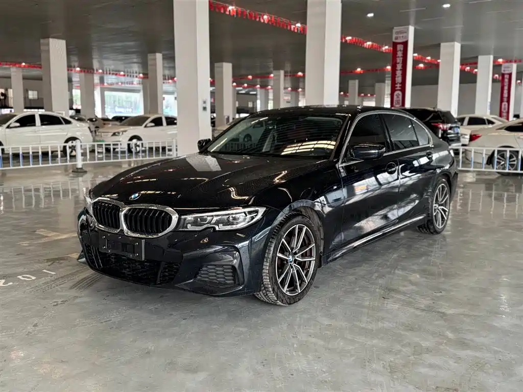 BMW 3 Series 2021