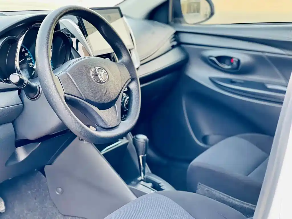 Toyota Yaris L 2018