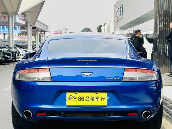 Aston Martin Rapide 2013