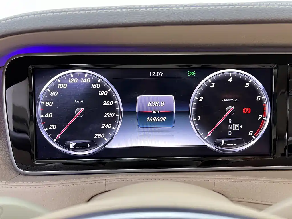 Mercedes-Benz S-Class 2014 — фото 25