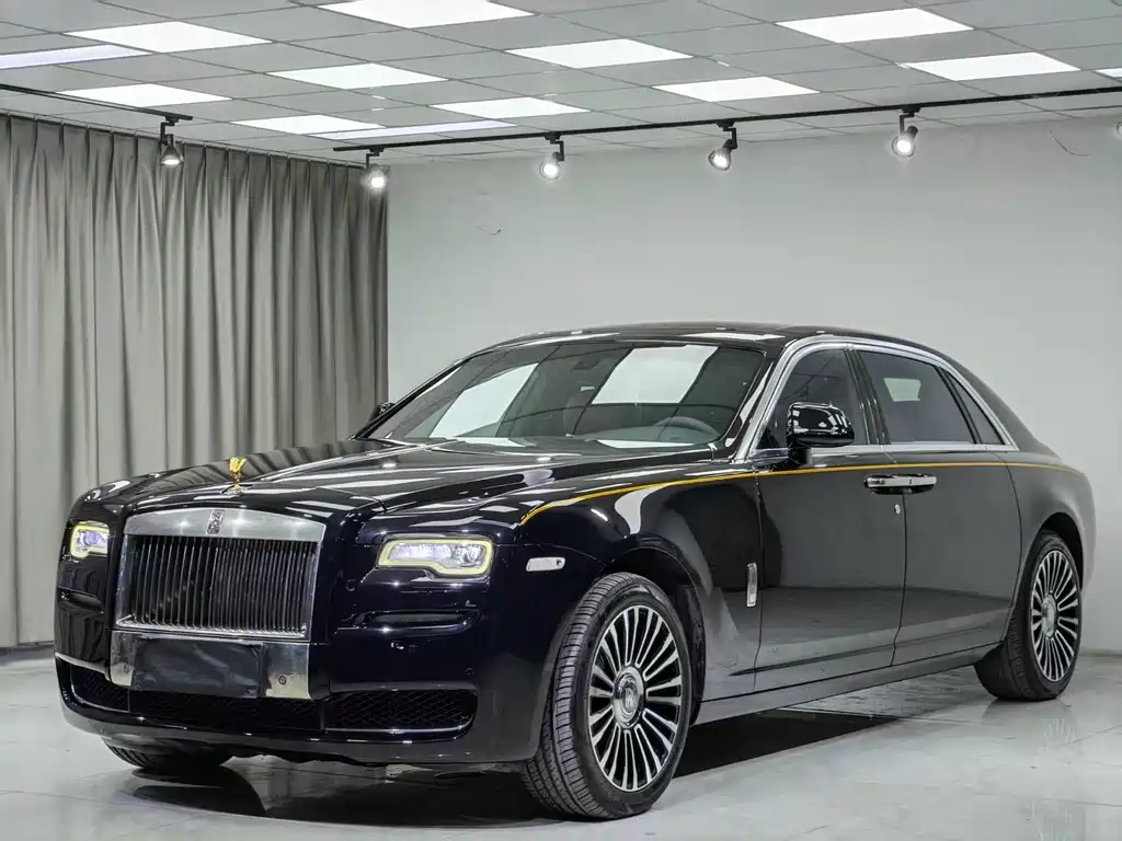 Rolls-Royce Ghost 2015 — фото 2